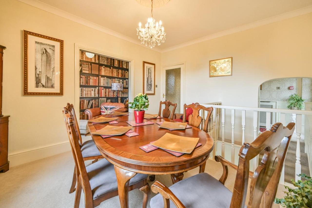 The Town House At Muntham- Luxury With Hot Tub * Torquay
