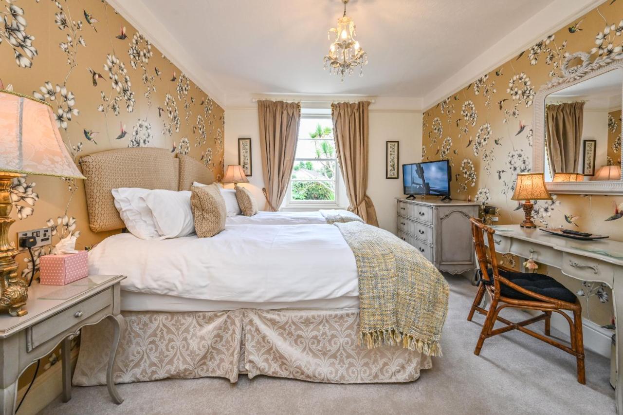 The Town House At Muntham- Luxury With Hot Tub Torquay