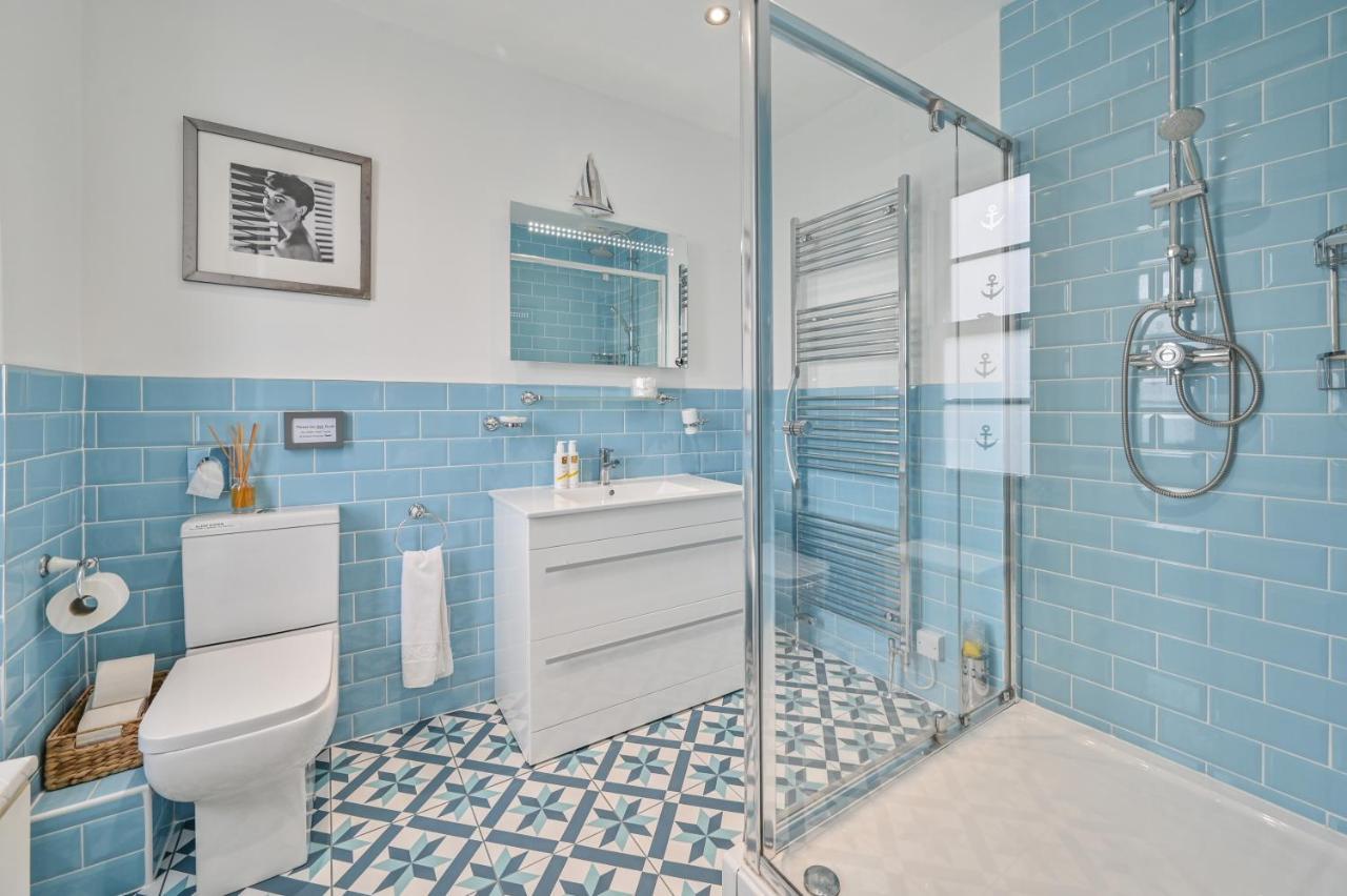Holiday home The Town House At Muntham- Luxury With Hot Tub